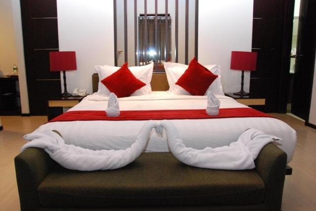 بادانج Rumah Nenek Hotel And Restaurant الغرفة الصورة